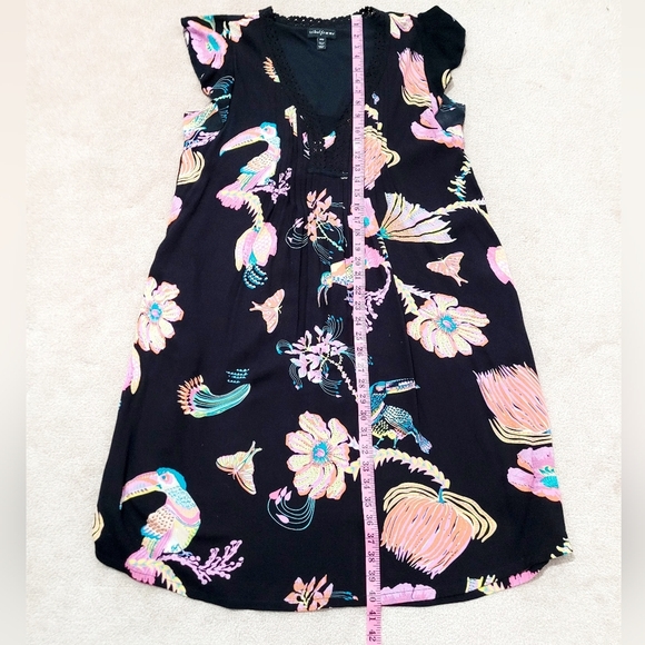 Womans Colorful Dress with Tropical Print Has Pockets Size M Beach Vacation CUTE - Picture 12 of 12
